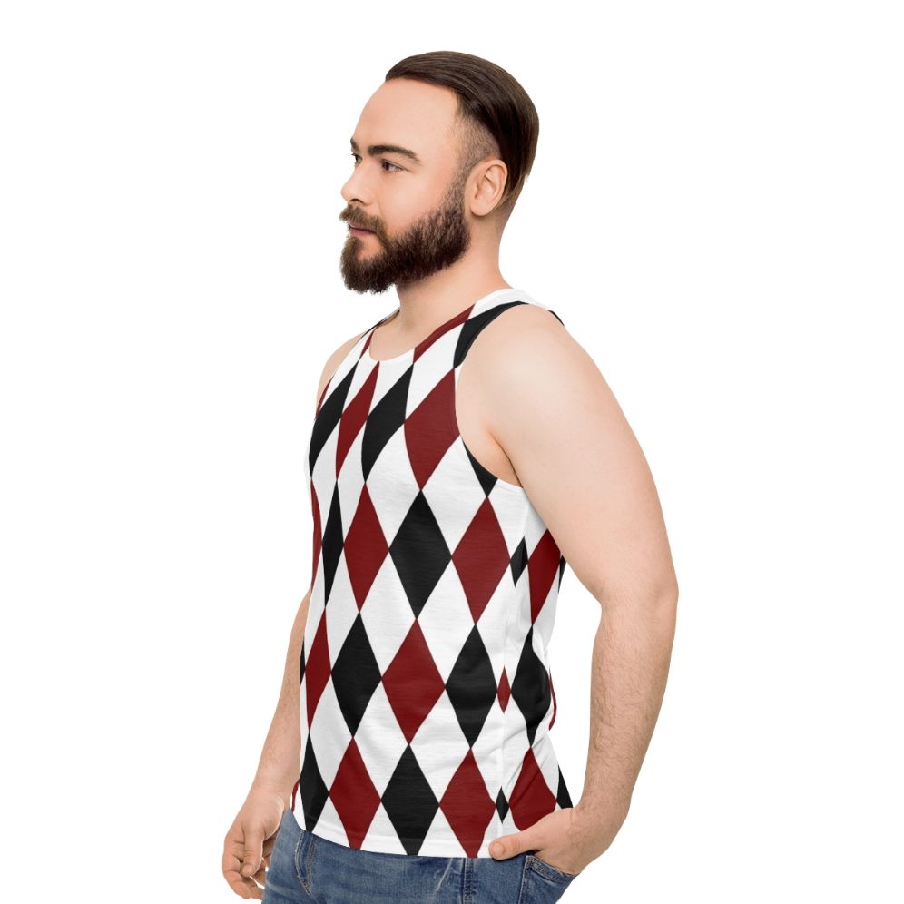 Unisex harlequin diamond pattern tank top - men side