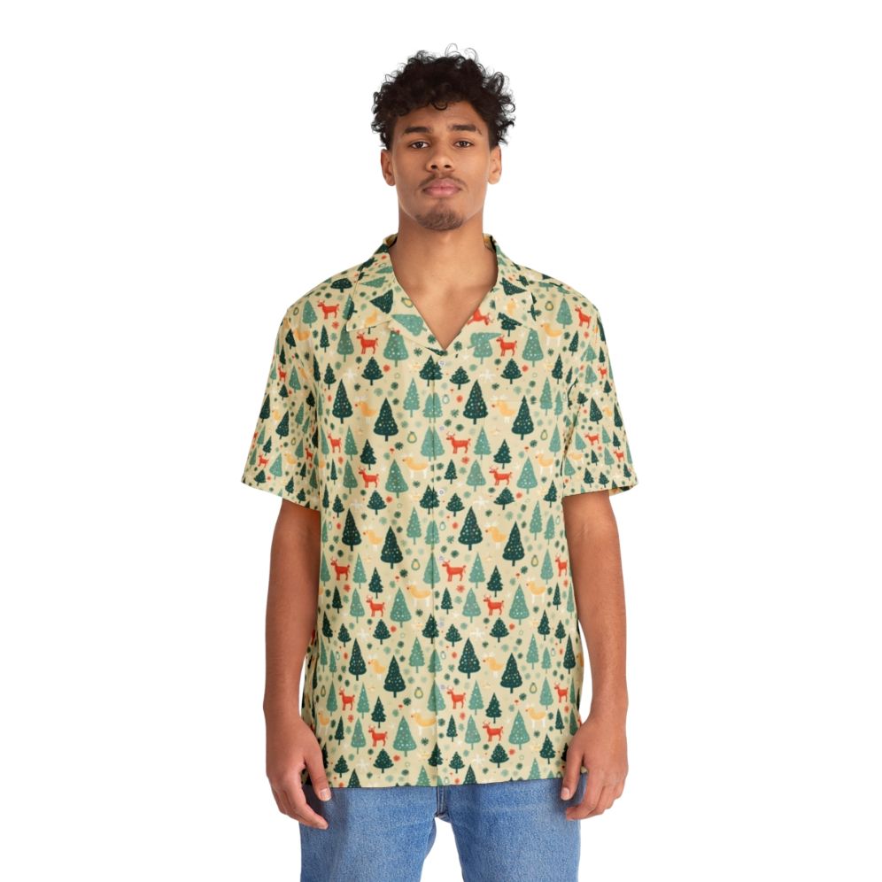 Christmas Hawaiian shirt with seamless holiday print - People Front