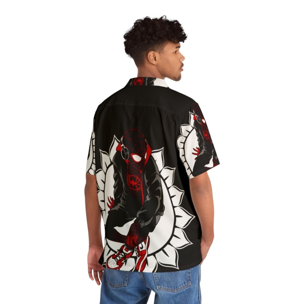 White Sunflower Spider Hawaiian Shirt - People Back