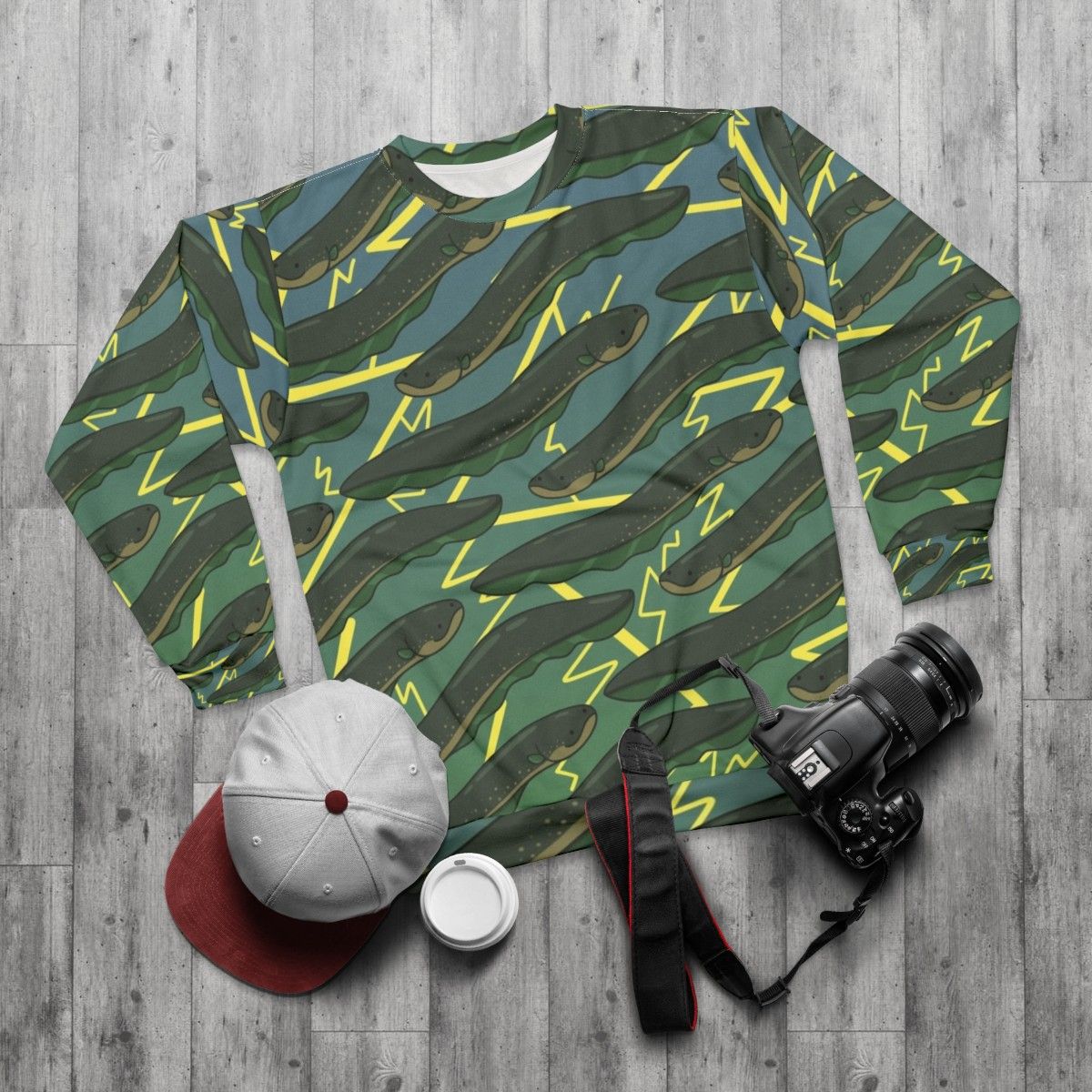 Electric eel pattern sweatshirt - flat lay