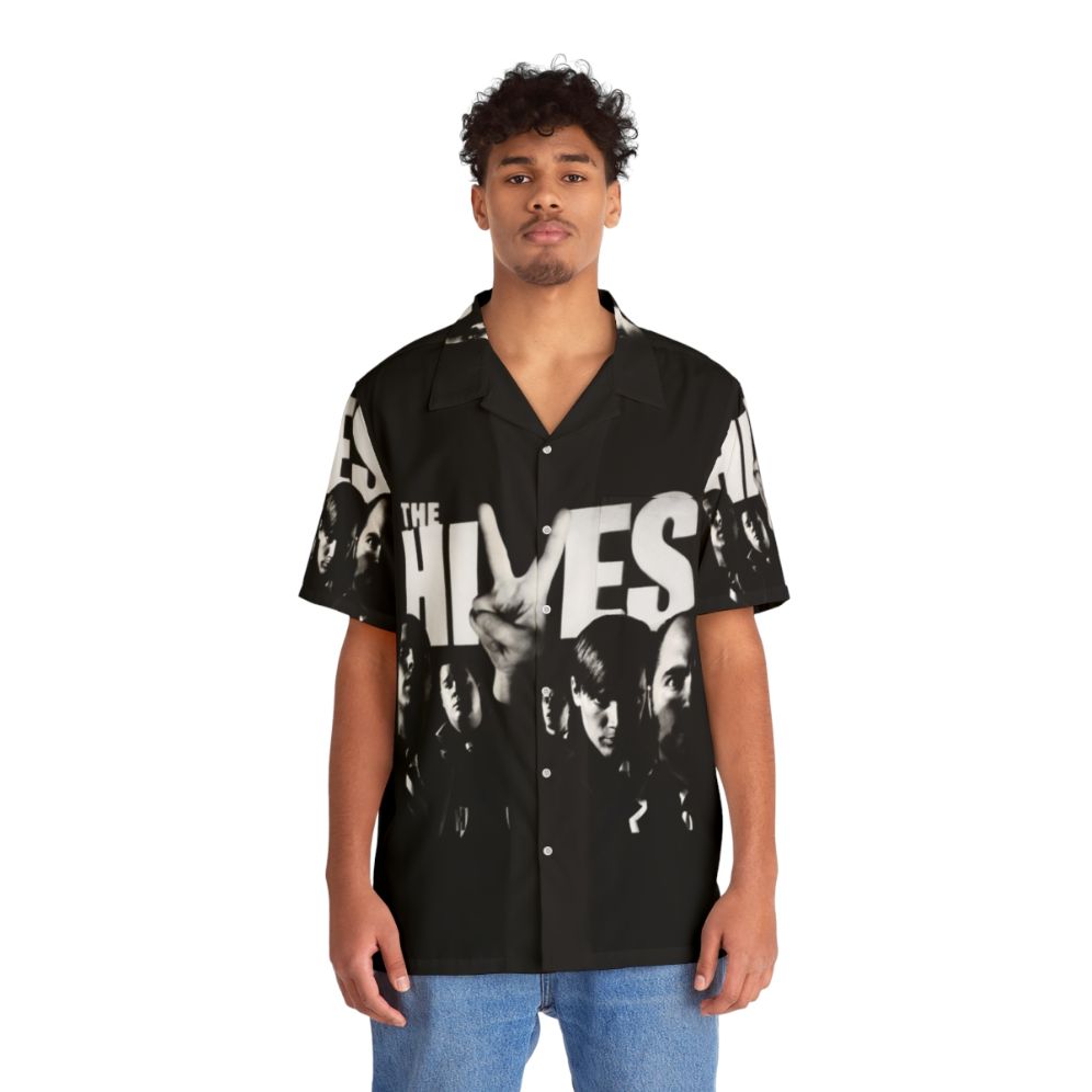 Vintage Hawaiian shirt with The Hives band inspired tropical print - People Front