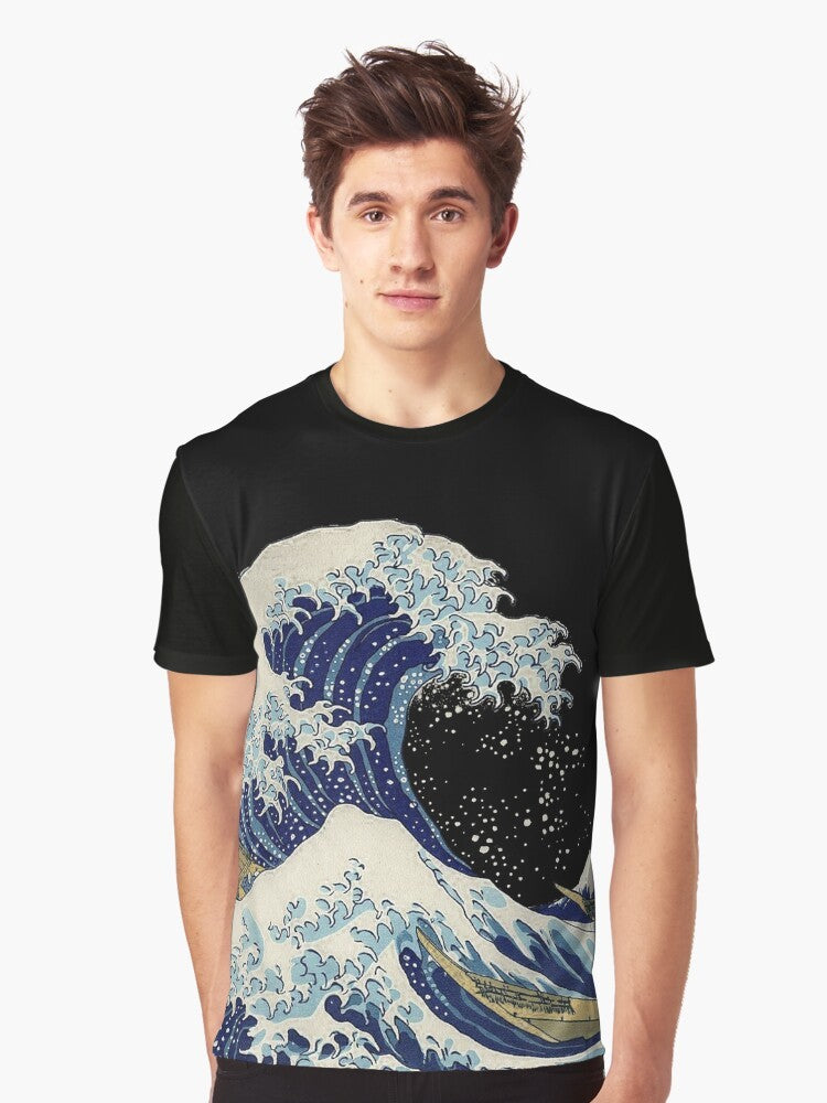 Graphic t-shirt featuring the iconic "The Great Wave off Kanagawa" artwork by the Japanese artist Hokusai - Men