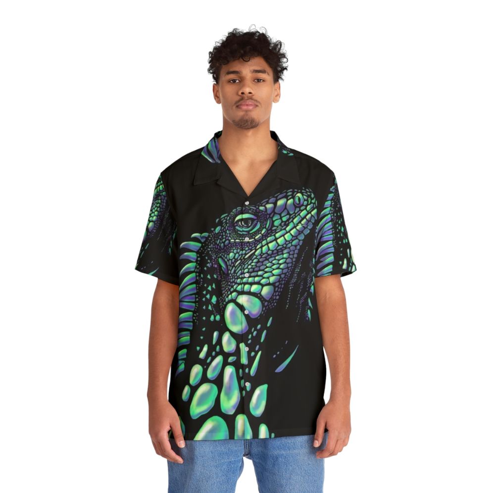 Colorful Hawaiian shirt with lizard and soap bubble print design - People Front