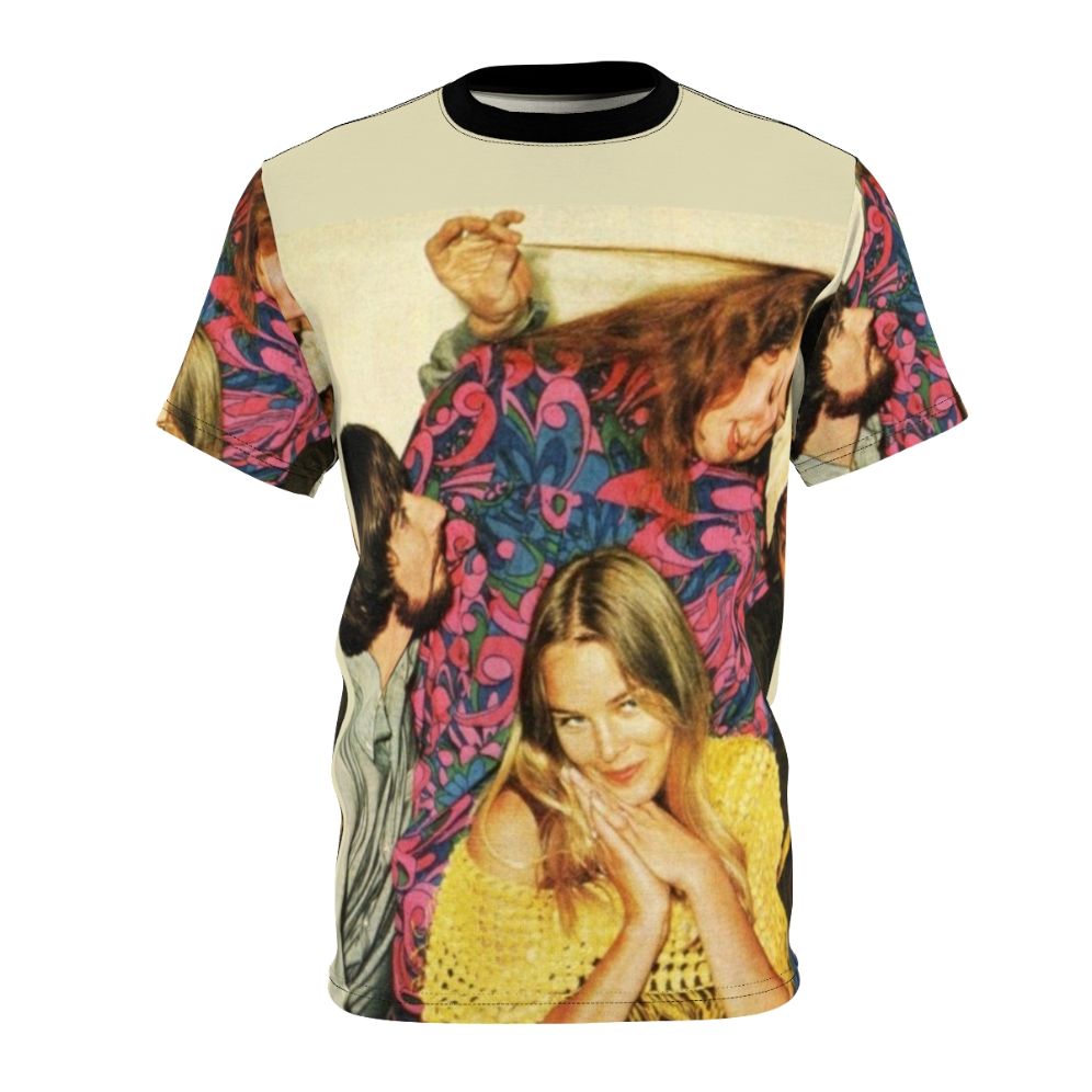 Retro-inspired t-shirt featuring the iconic Mamas and Papas band logo and California-influenced graphics