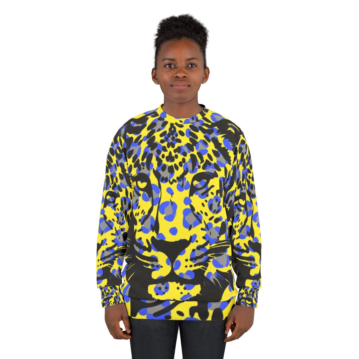 Leopard print sweatshirt with a stylish and wild design - women