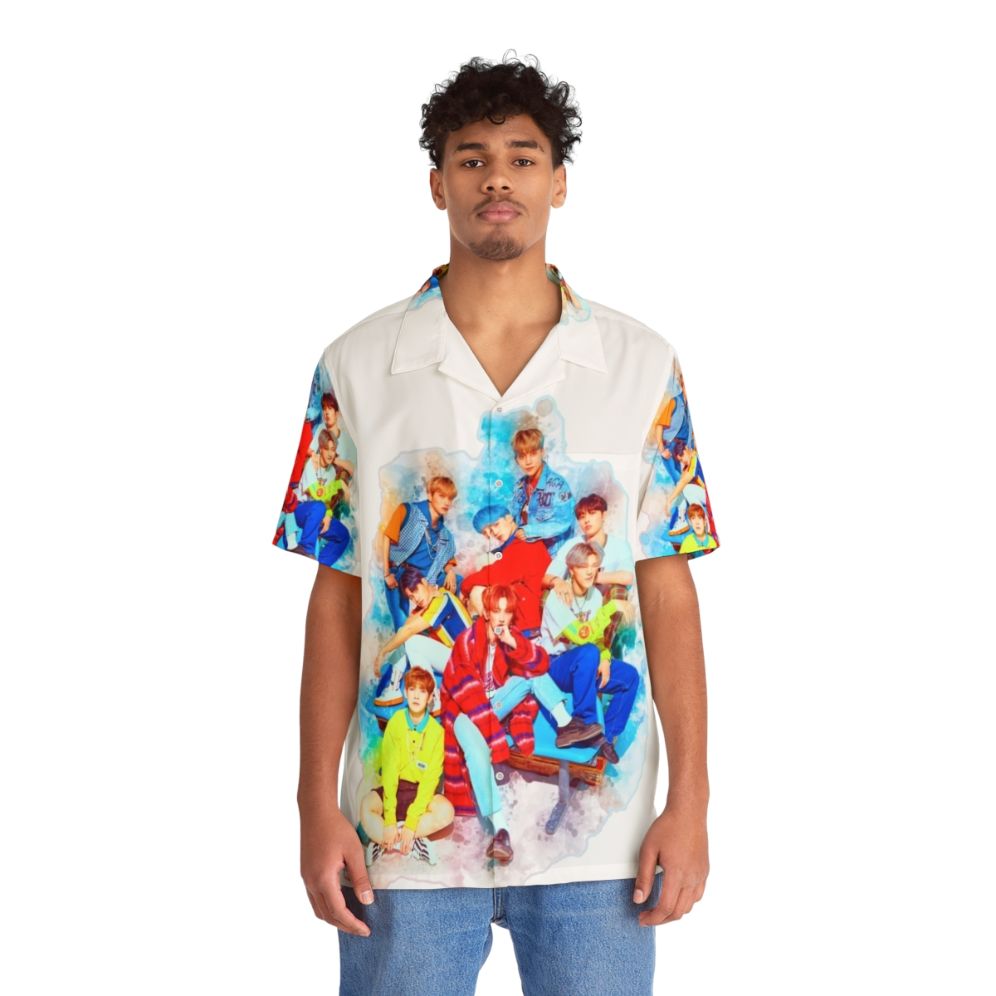 Ateez Hawaiian shirt with vibrant pattern - People Front