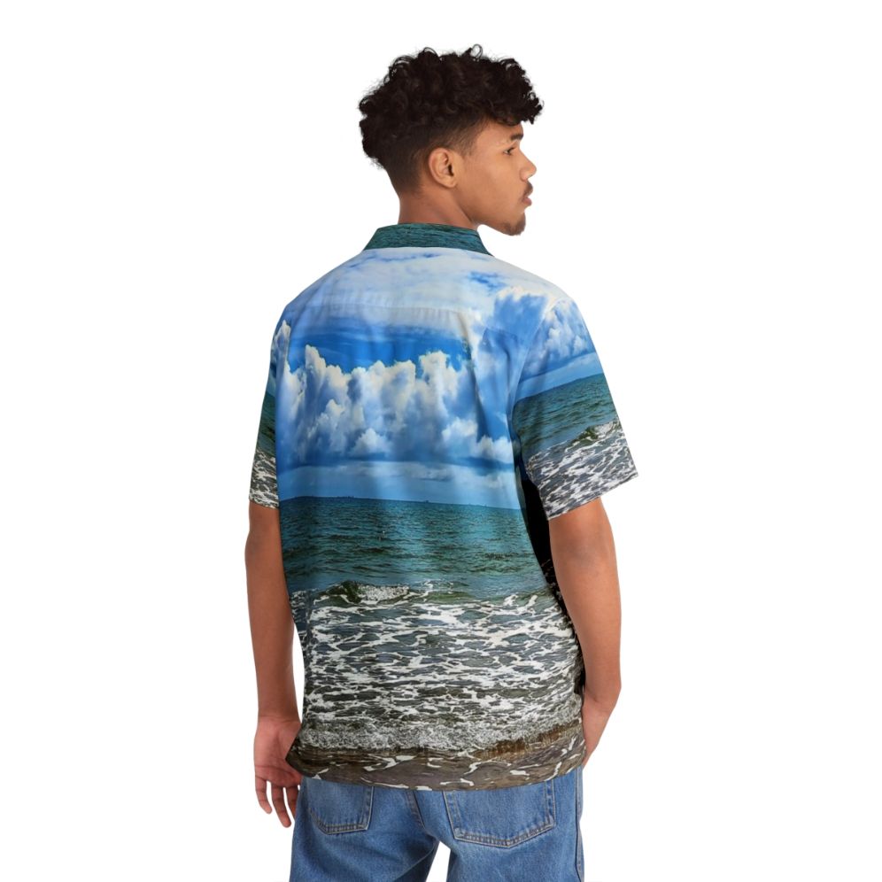 Coastal-inspired Hawaiian shirt with ocean view - People Back