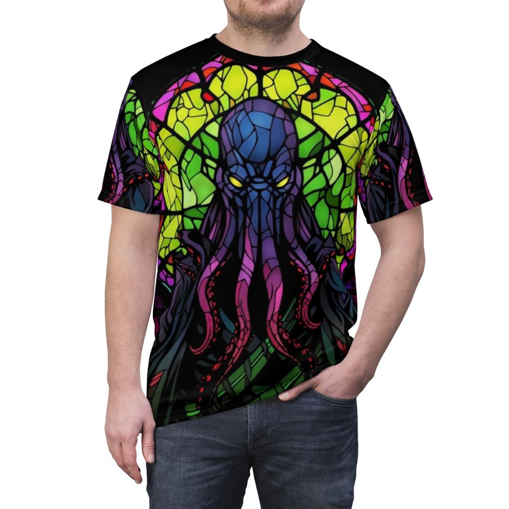 A dark, eldritch design featuring a Mindflayer from Dungeons & Dragons on a stained glass background. - men front