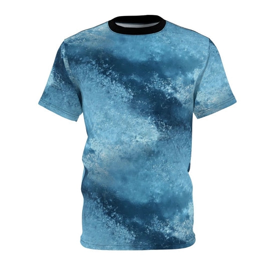 Vintage-inspired blue frost abstract patterned t-shirt