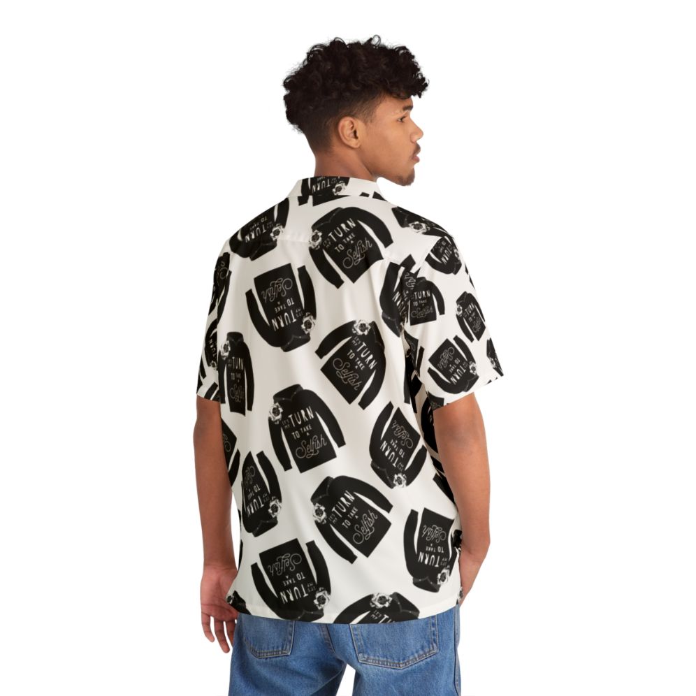 David Rose wearing a Hawaiian-style shirt with a floral pattern - People Back