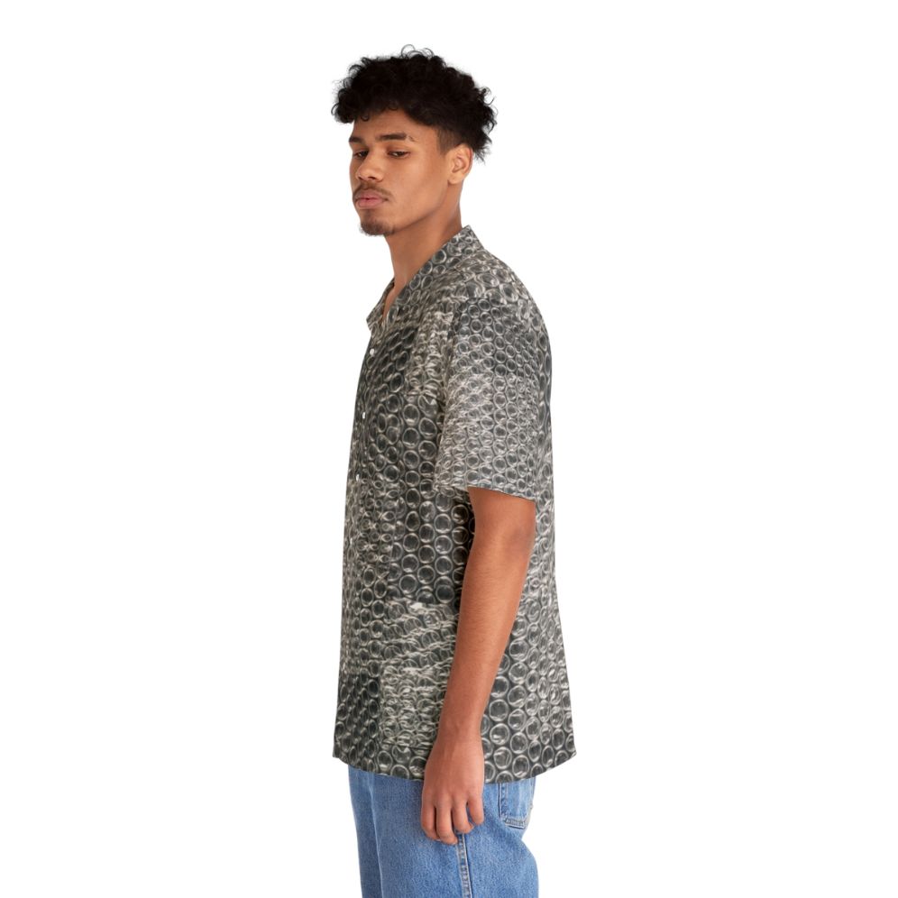 Bubble wrap Hawaiian shirt with industrial-style design - People Left