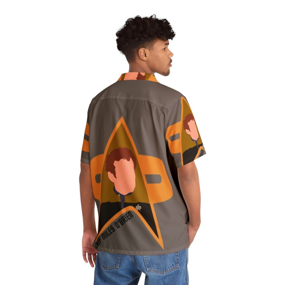 Chief Miles O'Brien in a Star Trek: Deep Space Nine Hawaiian shirt - People Back