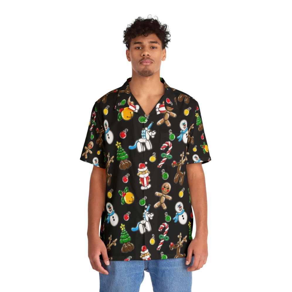 Festive balloon print Hawaiian shirt for Christmas - People Front