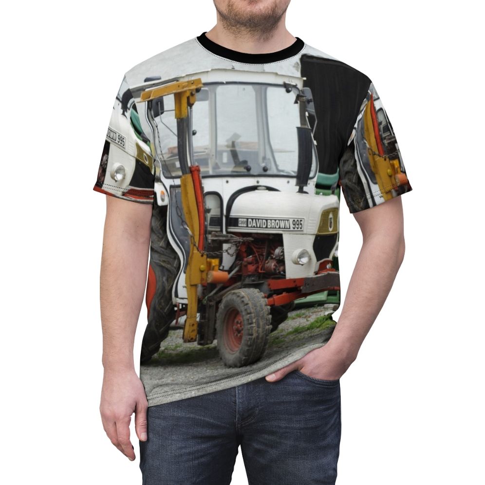 Vintage t-shirt design featuring a David Brown 995 tractor - men front