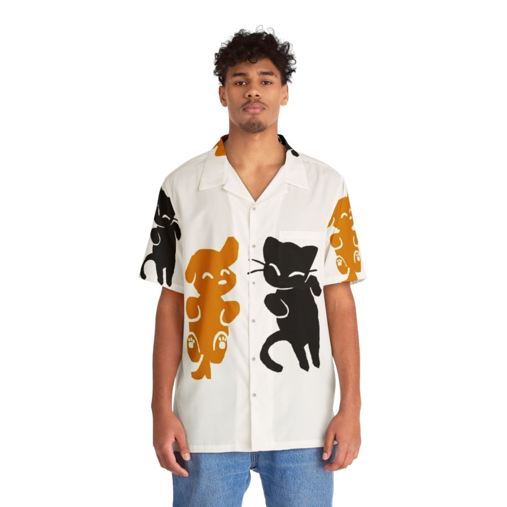 Colorful Hawaiian shirt with playful cat and dog print - People Front