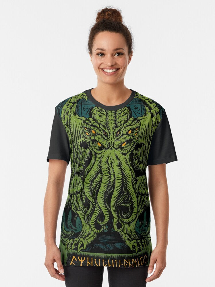 Graphic t-shirt featuring the Cthulhu, the cosmic horror from H.P. Lovecraft's "Call of Cthulhu" - Women