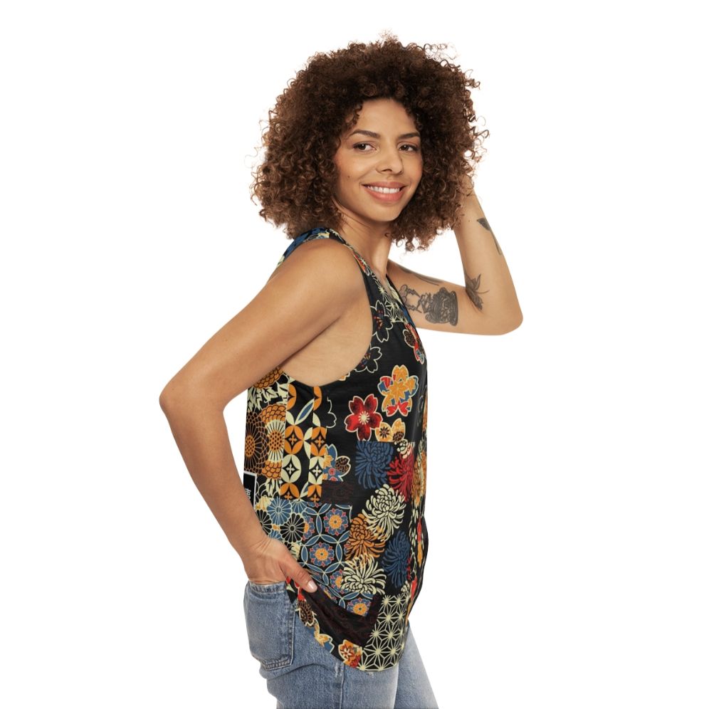 Anime-inspired kimono seamless unisex tank top - women side